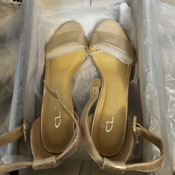 CL by Chinese Laundry Jody Gold Block Heel Sandals Shoes Women's 6.5 NIB - Picture 7 of 11